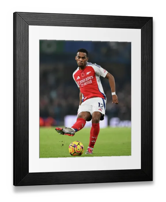 Framed Print : Chelsea FC v Arsenal FC - Premier League