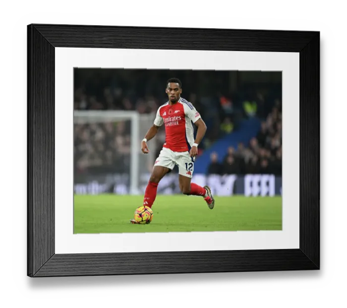 Framed Print : Chelsea FC v Arsenal FC - Premier League