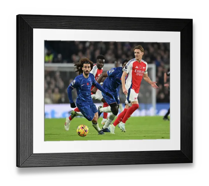 Framed Print : Chelsea FC v Arsenal FC - Premier League