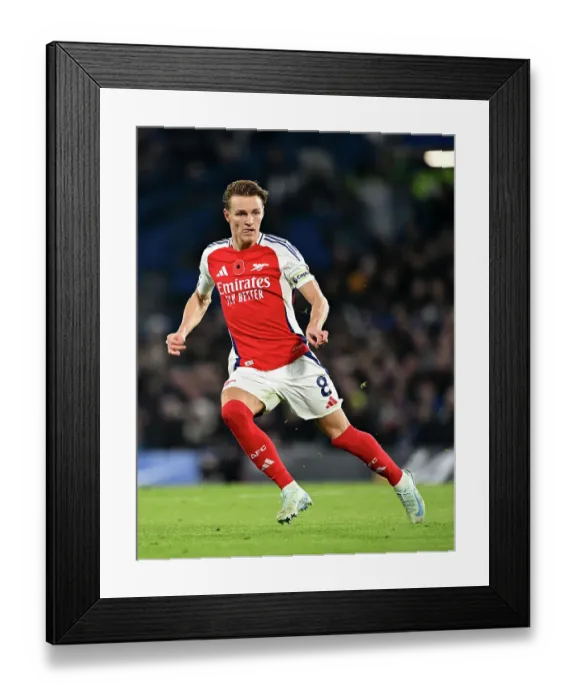 Framed Print : Chelsea FC v Arsenal FC - Premier League