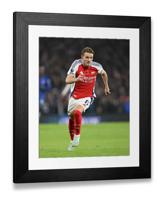Framed Print : Chelsea FC v Arsenal FC - Premier League