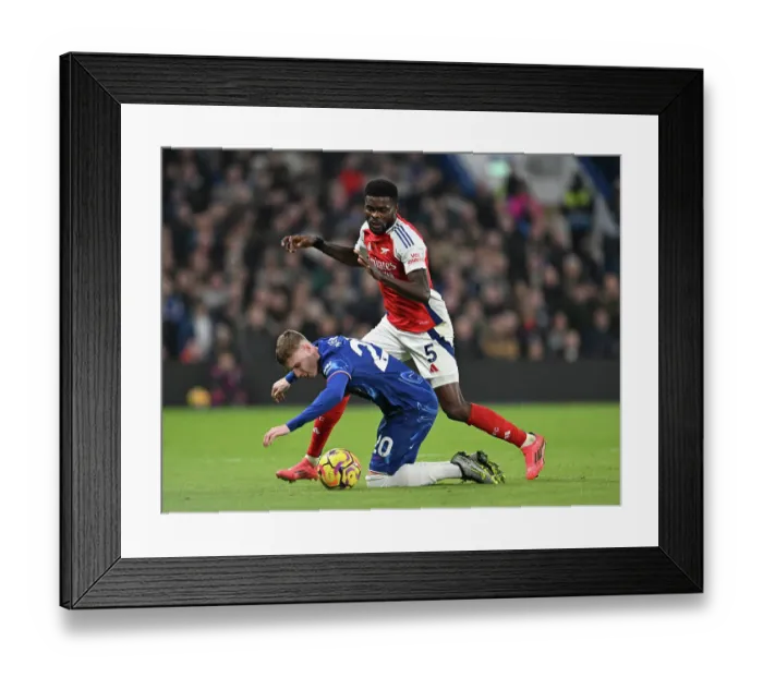 Framed Print : Chelsea FC v Arsenal FC - Premier League Framed Print : Chelsea FC v Arsenal FC - Premier League