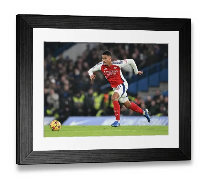 Framed Print : Chelsea FC v Arsenal FC - Premier League