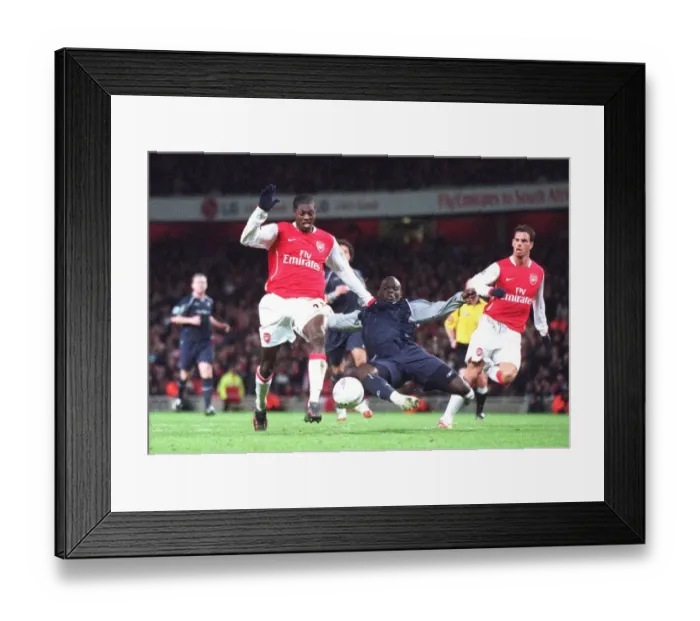 Framed Print : Emmanuel Adebayor and Jeremie Aliadiere (Arsenal) Abdoulaye Faye (Bolton) Framed Print : Emmanuel Adebayor and Jeremie Aliadiere (Arsenal) Abdoulaye Faye (Bolton)