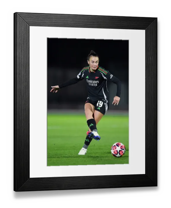Framed Print : Juventus FC v Arsenal FC - UEFA Women's Champions League 2024 / 25 Group Stage MD3
