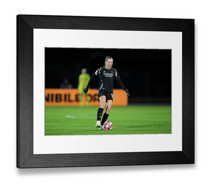 Framed Print : Juventus FC v Arsenal FC - UEFA Women's Champions League 2024 / 25 Group Stage MD3 Framed Print : Juventus FC v Arsenal FC - UEFA Women's Champions League 2024 / 25 Group Stage MD3