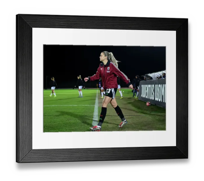 Framed Print : Juventus FC v Arsenal FC - UEFA Women's Champions League 2024 / 25 Group Stage MD3 Framed Print : Juventus FC v Arsenal FC - UEFA Women's Champions League 2024 / 25 Group Stage MD3