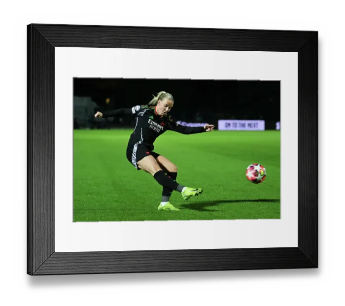 Framed Print : Juventus FC v Arsenal FC - UEFA Women's Champions League 2024 / 25 Group Stage MD3 Framed Print : Juventus FC v Arsenal FC - UEFA Women's Champions League 2024 / 25 Group Stage MD3