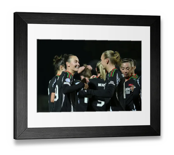 Framed Print : Juventus FC v Arsenal FC - UEFA Women's Champions League 2024 / 25 Group Stage MD3 Framed Print : Juventus FC v Arsenal FC - UEFA Women's Champions League 2024 / 25 Group Stage MD3