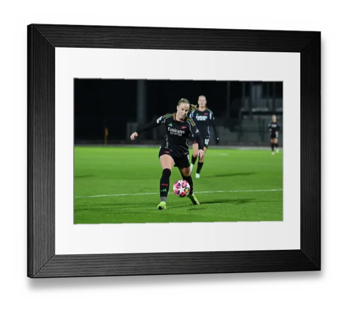 Framed Print : Juventus FC v Arsenal FC - UEFA Women's Champions League 2024 / 25 Group Stage MD3