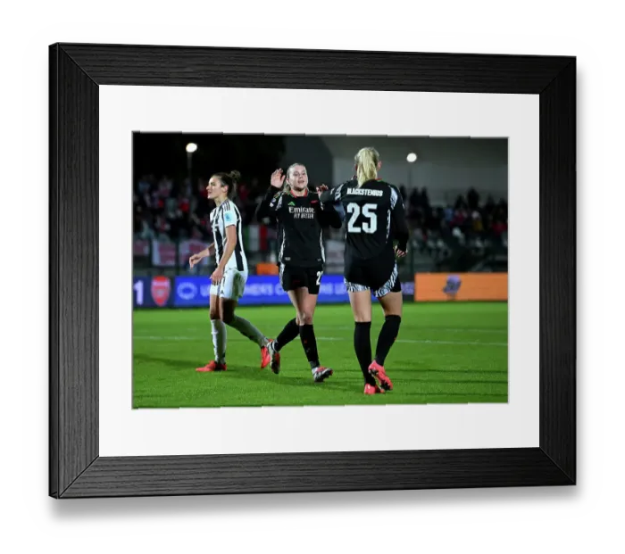 Framed Print : Juventus FC v Arsenal FC - UEFA Women's Champions League 2024 / 25 Group Stage MD3