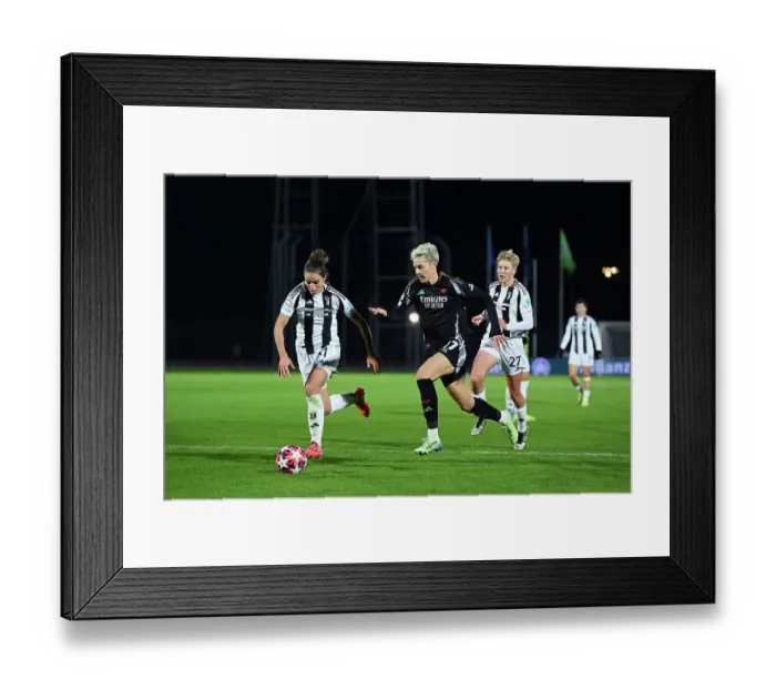 Framed Print : Juventus FC v Arsenal FC - UEFA Women's Champions League 2024 / 25 Group Stage MD3 Framed Print : Juventus FC v Arsenal FC - UEFA Women's Champions League 2024 / 25 Group Stage MD3