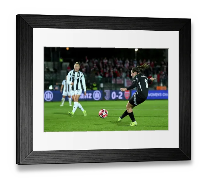 Framed Print : Juventus FC v Arsenal FC - UEFA Women's Champions League 2024 / 25 Group Stage MD3