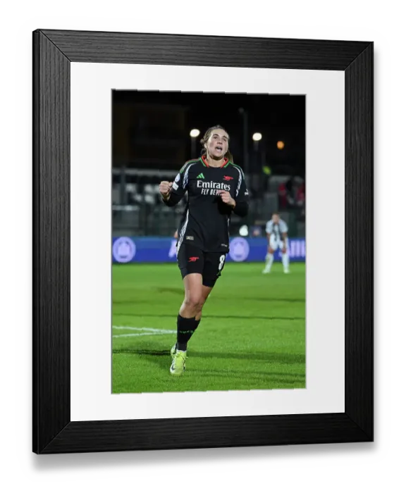 Framed Print : Juventus FC v Arsenal FC - UEFA Women's Champions League 2024 / 25 Group Stage MD3 Framed Print : Juventus FC v Arsenal FC - UEFA Women's Champions League 2024 / 25 Group Stage MD3