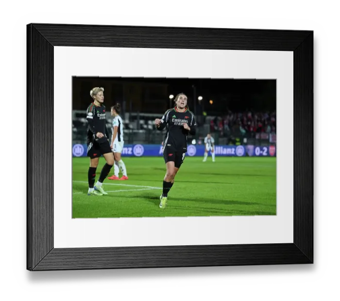 Framed Print : Juventus FC v Arsenal FC - UEFA Women's Champions League 2024 / 25 Group Stage MD3