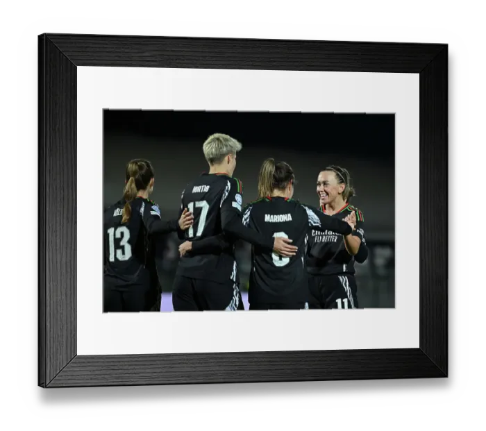 Framed Print : Juventus FC v Arsenal FC - UEFA Women's Champions League 2024 / 25 Group Stage MD3