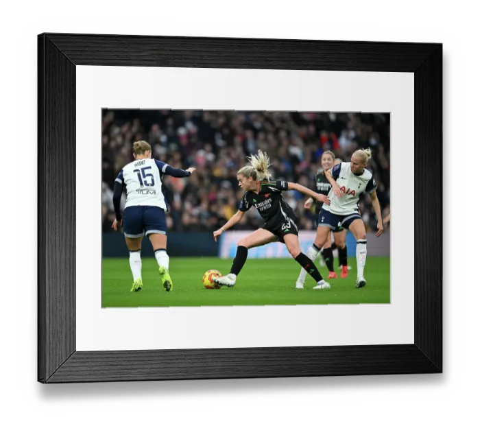 Framed Print : Tottenham Hotspur v Arsenal - Barclays Women's Super League Framed Print : Tottenham Hotspur v Arsenal - Barclays Women's Super League