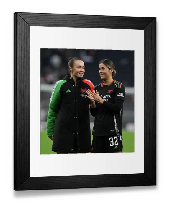 Framed Print : Tottenham Hotspur v Arsenal - Barclays Women's Super League Framed Print : Tottenham Hotspur v Arsenal - Barclays Women's Super League