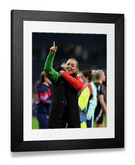Framed Print : Tottenham Hotspur v Arsenal - Barclays Women's Super League Framed Print : Tottenham Hotspur v Arsenal - Barclays Women's Super League