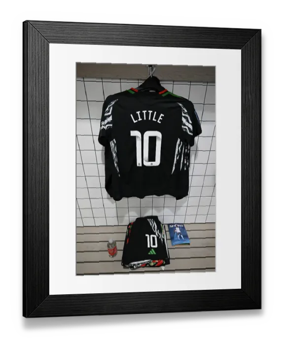 Framed Print : Tottenham Hotspur v Arsenal - Barclays Women's Super League