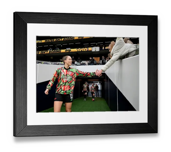 Framed Print : Tottenham Hotspur v Arsenal - Barclays Women's Super League