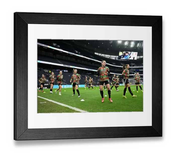 Framed Print : Tottenham Hotspur v Arsenal - Barclays Women's Super League