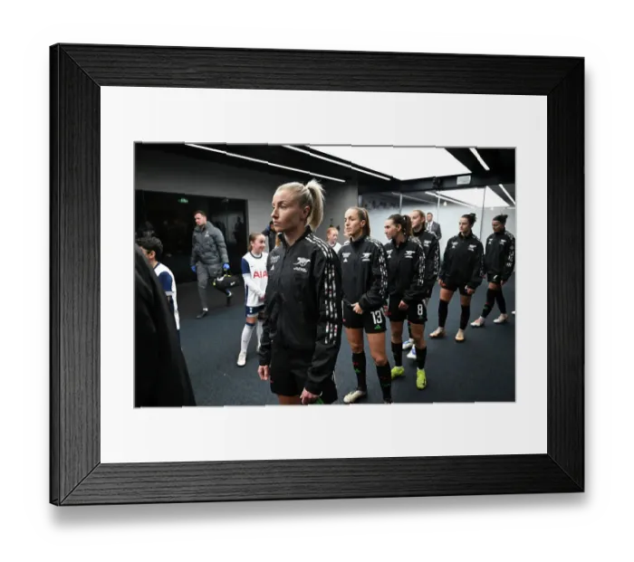 Framed Print : Tottenham Hotspur v Arsenal - Barclays Women's Super League