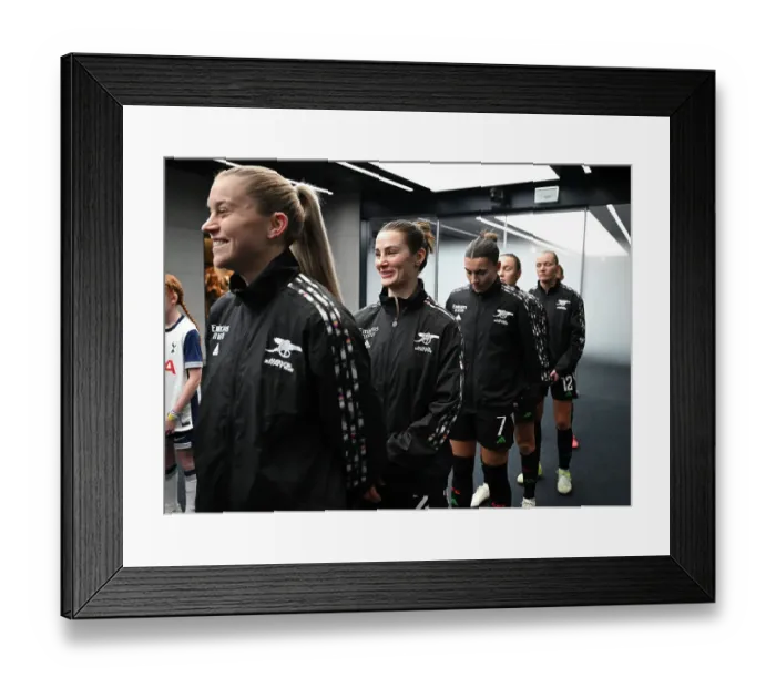 Framed Print : Tottenham Hotspur v Arsenal - Barclays Women's Super League