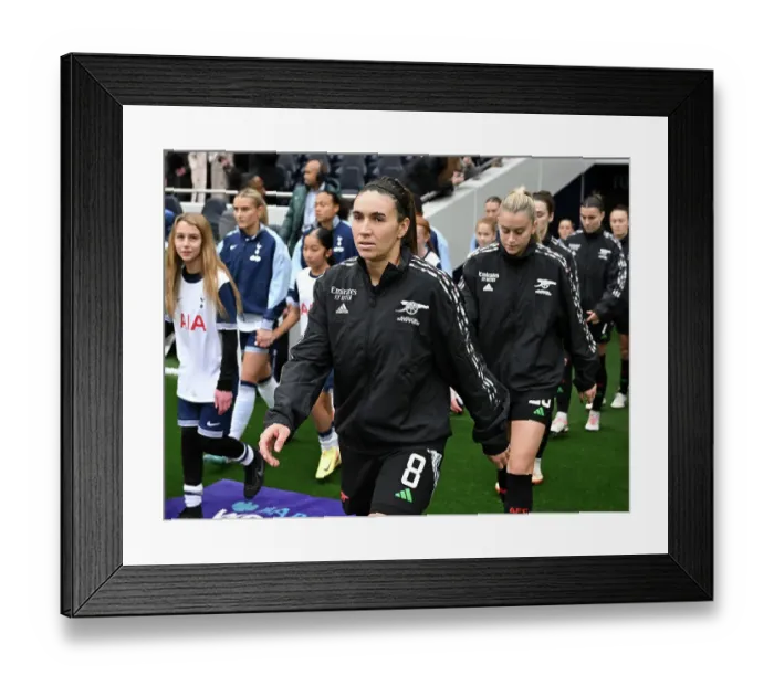 Framed Print : Tottenham Hotspur v Arsenal - Barclays Women's Super League