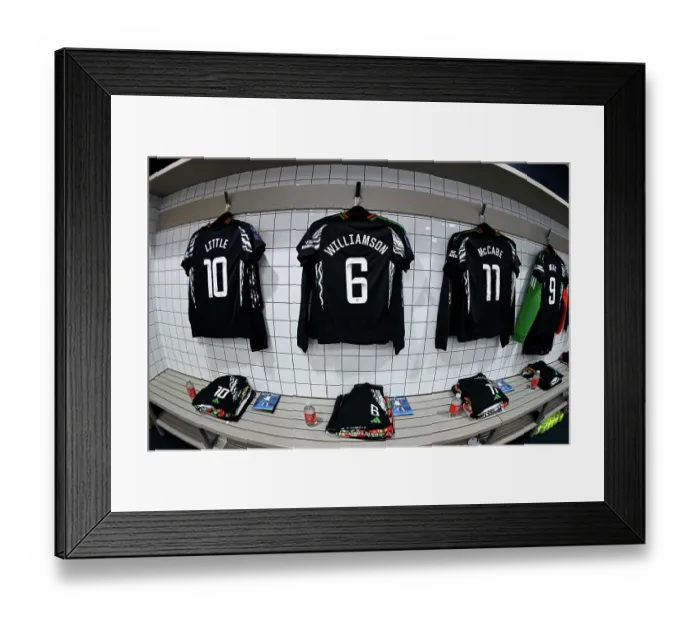 Framed Print : Tottenham Hotspur v Arsenal - Barclays Women's Super League