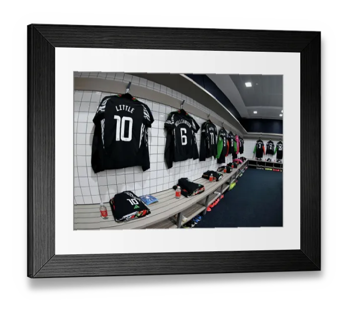 Framed Print : Tottenham Hotspur v Arsenal - Barclays Women's Super League