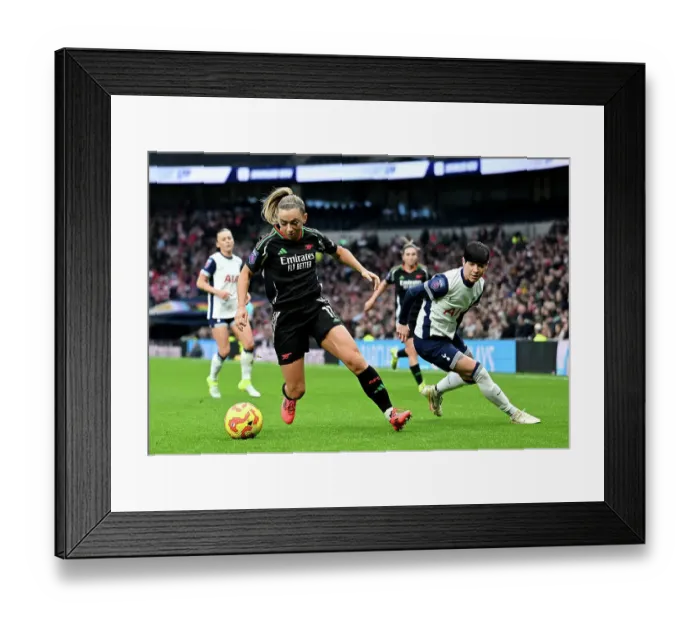 Framed Print : Tottenham Hotspur v Arsenal - Barclays Women's Super League