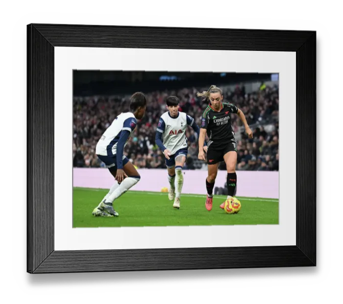 Framed Print : Tottenham Hotspur v Arsenal - Barclays Women's Super League