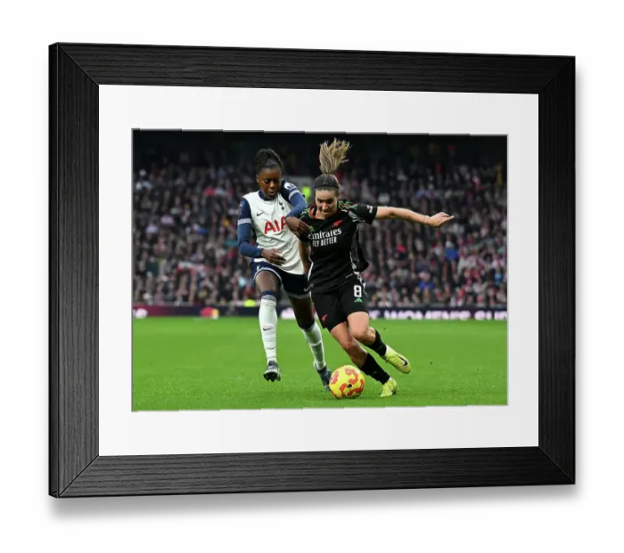 Framed Print : Tottenham Hotspur v Arsenal - Barclays Women's Super League