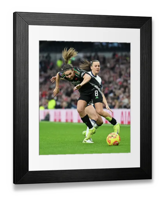 Framed Print : Tottenham Hotspur v Arsenal - Barclays Women's Super League