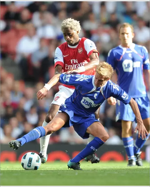 Alex Song (Arsenal) Stuart Holden (Bolton). Arsenal 4: 1 Blackburn Rovers