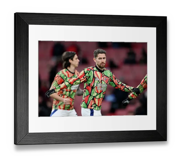 Framed Print : Arsenal FC v Nottingham Forest FC - Premier League
