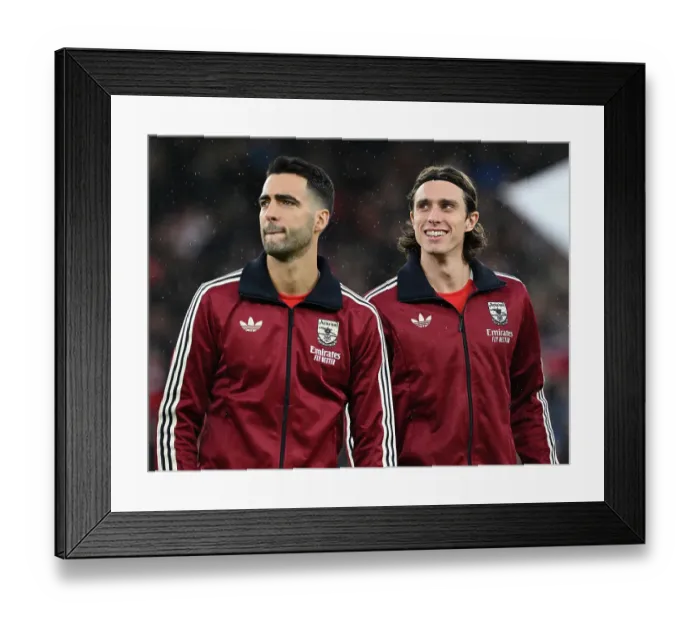 Framed Print : Arsenal FC v Nottingham Forest FC - Premier League Framed Print : Arsenal FC v Nottingham Forest FC - Premier League