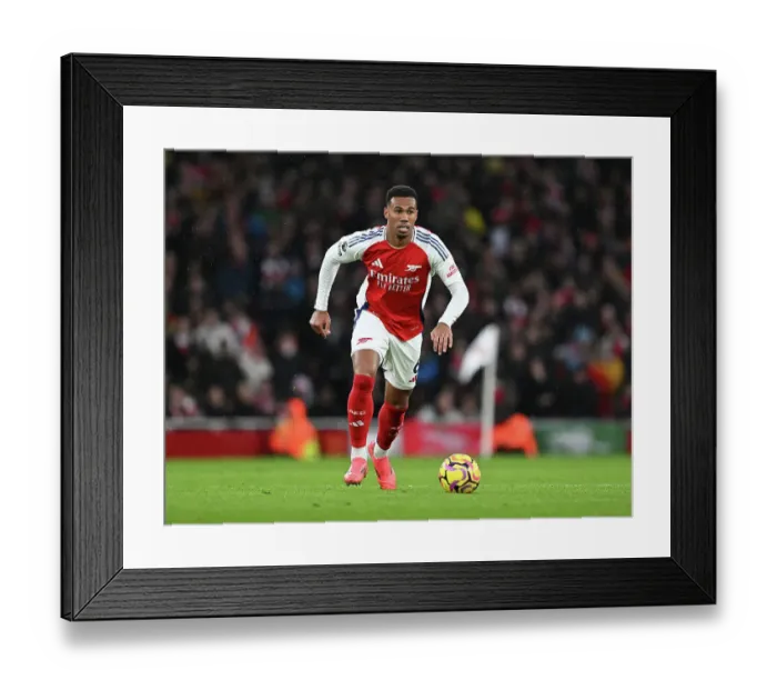 Framed Print : Arsenal FC v Nottingham Forest FC - Premier League