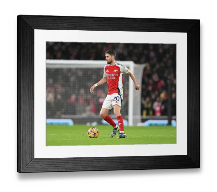 Framed Print : Arsenal FC v Nottingham Forest FC - Premier League
