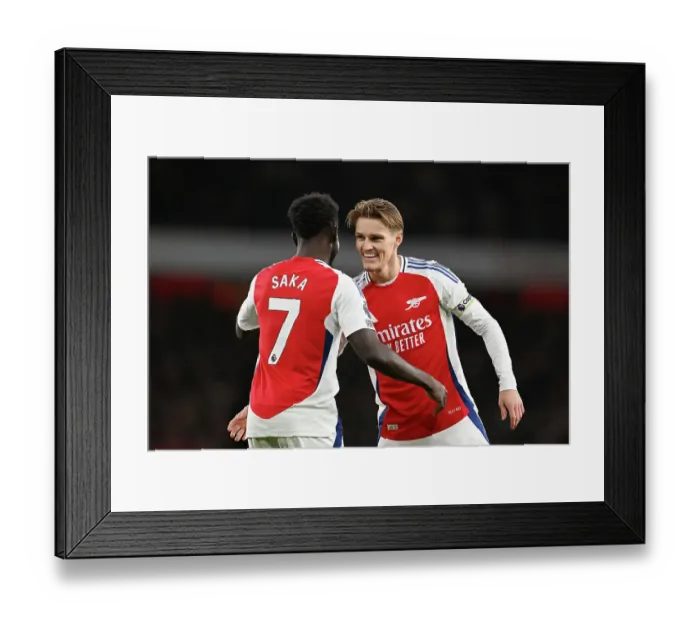 Framed Print : Arsenal FC v Nottingham Forest FC - Premier League