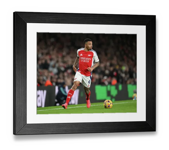 Framed Print : Arsenal FC v Nottingham Forest FC - Premier League Framed Print : Arsenal FC v Nottingham Forest FC - Premier League