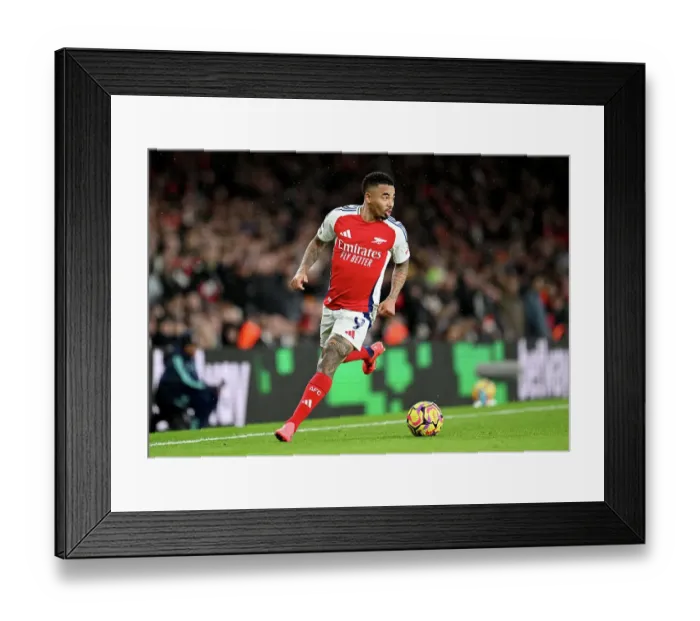Framed Print : Arsenal FC v Nottingham Forest FC - Premier League Framed Print : Arsenal FC v Nottingham Forest FC - Premier League
