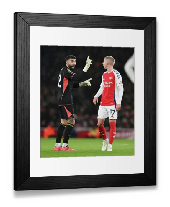 Framed Print : Arsenal FC v Nottingham Forest FC - Premier League Framed Print : Arsenal FC v Nottingham Forest FC - Premier League