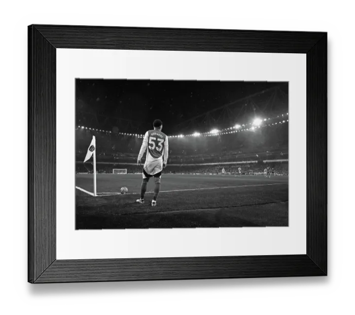 Framed Print : Arsenal FC v Nottingham Forest FC - Premier League