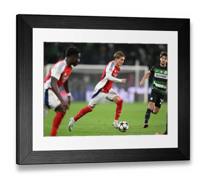 Framed Print : Sporting Clube de Portugal v Arsenal FC - UEFA Champions League 2024 / 25 League Phase MD5 Framed Print : Sporting Clube de Portugal v Arsenal FC - UEFA Champions League 2024 / 25 League Phase MD5