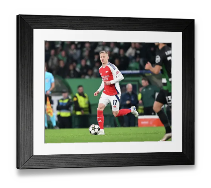 Framed Print : Sporting Clube de Portugal v Arsenal FC - UEFA Champions League 2024 / 25 League Phase MD5