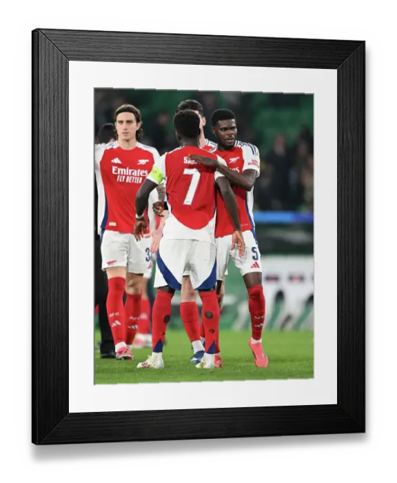 Framed Print : Sporting Clube de Portugal v Arsenal FC - UEFA Champions League 2024 / 25 League Phase MD5
