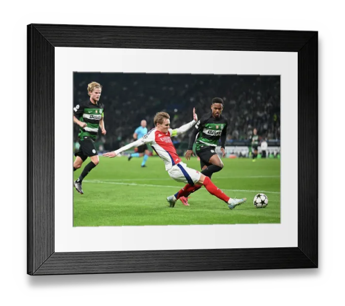 Framed Print : Sporting Clube de Portugal v Arsenal FC - UEFA Champions League 2024 / 25 League Phase MD5 Framed Print : Sporting Clube de Portugal v Arsenal FC - UEFA Champions League 2024 / 25 League Phase MD5