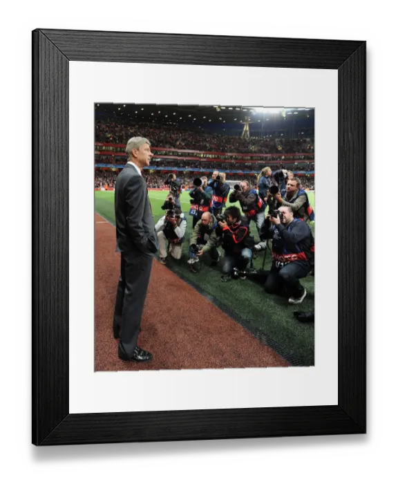 Framed Print : Arsenal manager Arsene Wenger. Arsenal 6: 0 SC Braga, UEFA Champions League Framed Print : Arsenal manager Arsene Wenger. Arsenal 6: 0 SC Braga, UEFA Champions League